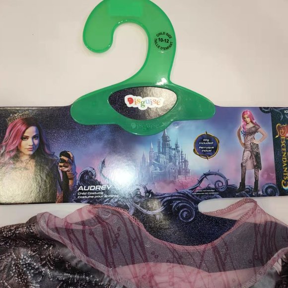 Descendants 3 Audrey dress with pink wig NWT - Picture 2 of 2